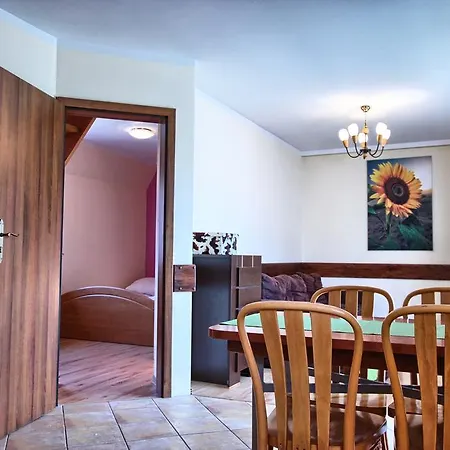 Zakosunflower Apartment *