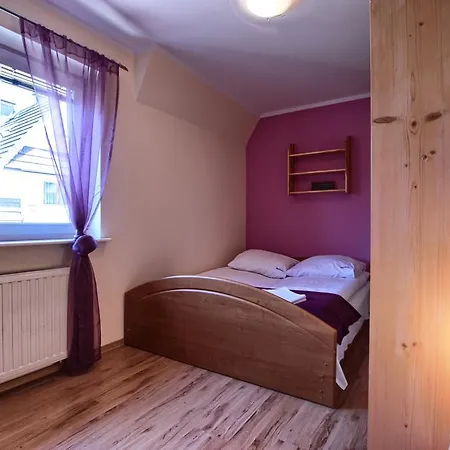 アパート Zakosunflower ザコパネ