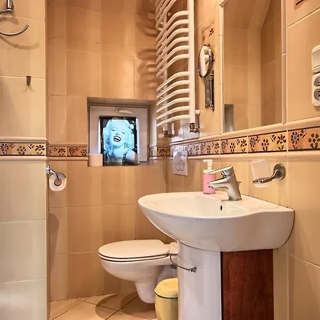 Zakosunflower アパート